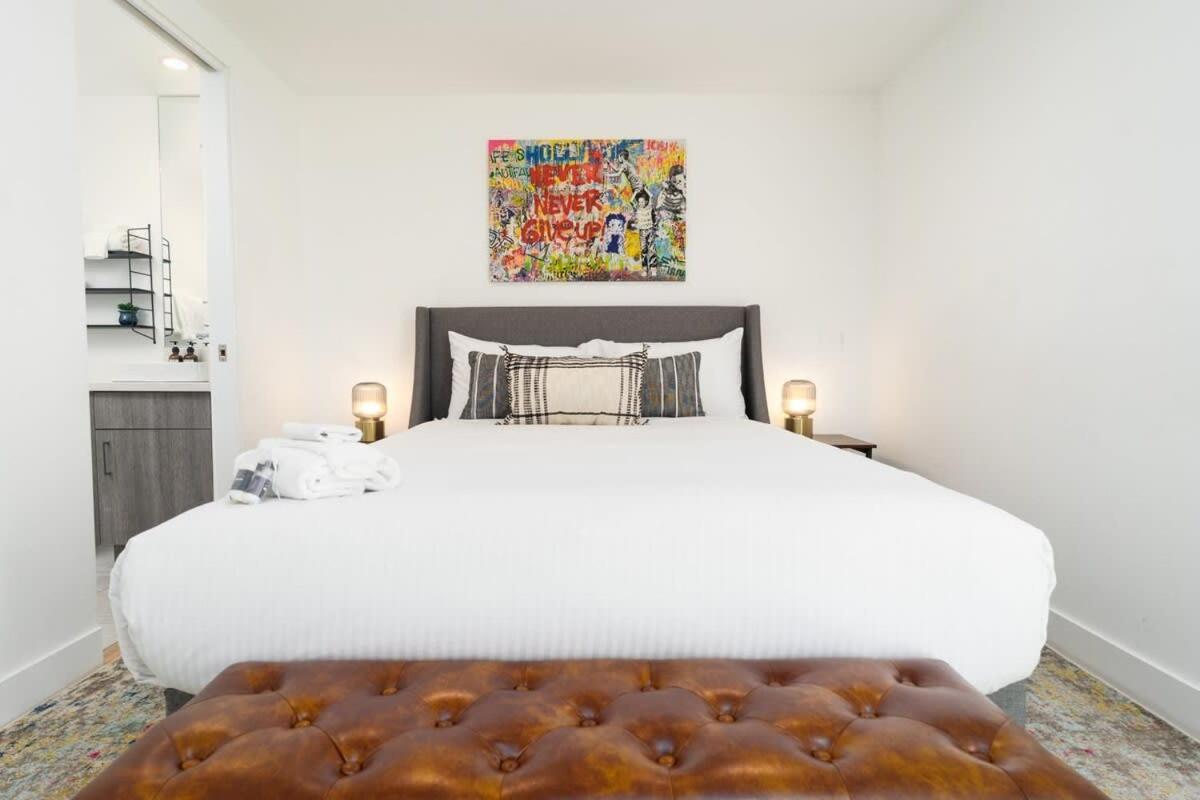Bright And Trendy 2-Story Bankers Hill Condo サンディエゴ エクステリア 写真
