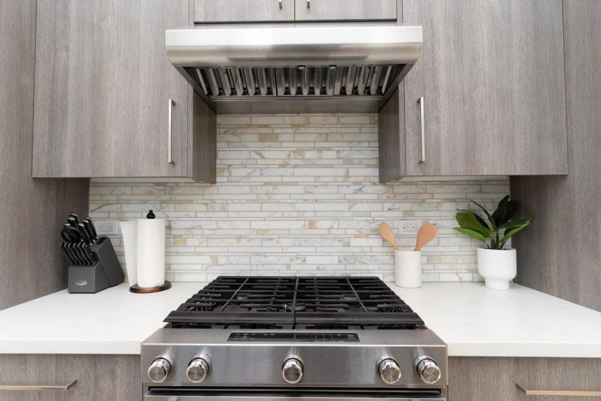 Bright And Trendy 2-Story Bankers Hill Condo サンディエゴ エクステリア 写真